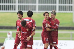 VIDEO: Đội bóng của Cao Văn Triền và Danh Trung mở màn J-League 2 ấn tượng trước cựu đại gia Nhật Bản VIDEO: Đội bóng của Cao Văn Triền và Danh Trung mở màn J-League 2 ấn tượng trước cựu đại gia Nhật Bản