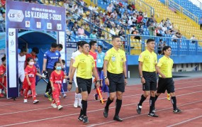 VPF ra quy định nghiêm chưa từng có trước khi V-League chính thức trở lại VPF ra quy định nghiêm chưa từng có trước khi V-League chính thức trở lại