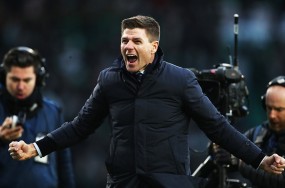 Gerrard 'yêu' Jurgen Klopp, thừa nhận việc làm HLV Liverpool chỉ là 'giấc mơ' Gerrard 'yêu' Jurgen Klopp, thừa nhận việc làm HLV Liverpool chỉ là 'giấc mơ'