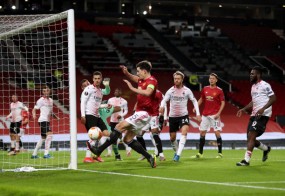 Sao mai rực sáng, Man United vẫn mất điểm vào phút cuối trước AC Milan Sao mai rực sáng, Man United vẫn mất điểm vào phút cuối trước AC Milan