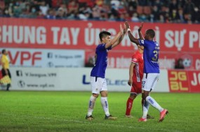Highlights Hải Phòng 0-2 Hà Nội: Đội bóng Thủ đô đánh sập Lạch Tray Highlights Hải Phòng 0-2 Hà Nội: Đội bóng Thủ đô đánh sập Lạch Tray