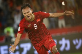 VIDEO: Trọng Hoàng đột phá như Messi, dứt điểm chân trái đẳng cấp kết liễu Nam Định VIDEO: Trọng Hoàng đột phá như Messi, dứt điểm chân trái đẳng cấp kết liễu Nam Định