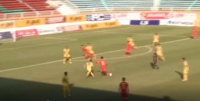 VIDEO: Sao HAGL lập siêu phẩm đẳng cấp thế giới, không thua kém Công Phượng VIDEO: Sao HAGL lập siêu phẩm đẳng cấp thế giới, không thua kém Công Phượng