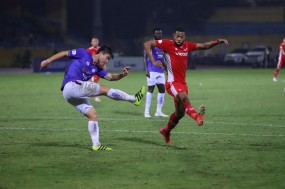 Thay tướng chưa đổi vận, Hà Nội thua bạc nhược Viettel FC Thay tướng chưa đổi vận, Hà Nội thua bạc nhược Viettel FC