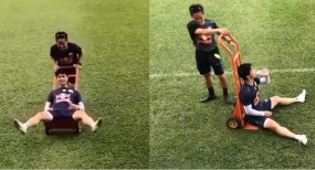 VIDEO: Công Phượng trở về tuổi thơ, chơi xe đẩy cùng trợ lý của Kiatisuk VIDEO: Công Phượng trở về tuổi thơ, chơi xe đẩy cùng trợ lý của Kiatisuk