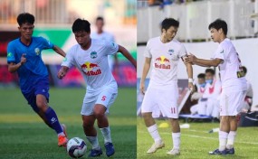Gà cưng bầu Đức từng được 'Giáo sư' Wenger để ý đang 'mất tích' dưới thời HLV Kiatisak Gà cưng bầu Đức từng được 'Giáo sư' Wenger để ý đang 'mất tích' dưới thời HLV Kiatisak