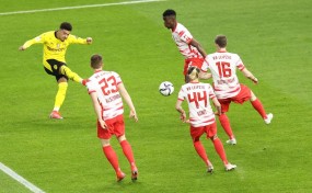 VIDEO: Jadon Sancho lập cú đúp giúp Dortmund vô địch, lời chào hàng tới Man United VIDEO: Jadon Sancho lập cú đúp giúp Dortmund vô địch, lời chào hàng tới Man United