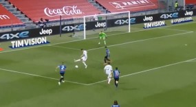 VIDEO: Ronaldo đánh gót điệu nghệ trong trận thắng của Juventus tại Copa Italia VIDEO: Ronaldo đánh gót điệu nghệ trong trận thắng của Juventus tại Copa Italia