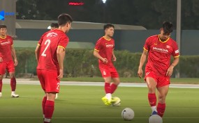 VIDEO: Bộ đôi HAGL thi triển skill cực dẻo, sao Viettel bị thầy Park nhắc nhở VIDEO: Bộ đôi HAGL thi triển skill cực dẻo, sao Viettel bị thầy Park nhắc nhở