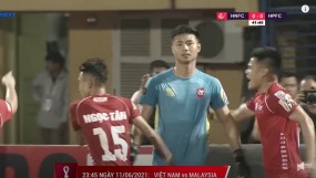 VIDEO: Thủ môn Văn Toản xuất sắc thế nào để trở thành lựa chọn thay thế Văn Lâm? VIDEO: Thủ môn Văn Toản xuất sắc thế nào để trở thành lựa chọn thay thế Văn Lâm?