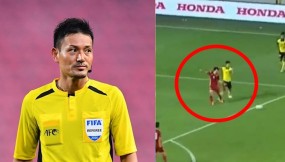 Trưởng ban Dương Văn Hiền: 'Trọng tài quá đẳng cấp khi thổi quả penalty của Văn Toàn' Trưởng ban Dương Văn Hiền: 'Trọng tài quá đẳng cấp khi thổi quả penalty của Văn Toàn'