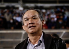 Bầu Đức: 'ĐT Việt Nam đá cho Malaysia, Indonesia chịu không nổi, khiến cả ĐNÁ phải nể phục' Bầu Đức: 'ĐT Việt Nam đá cho Malaysia, Indonesia chịu không nổi, khiến cả ĐNÁ phải nể phục'
