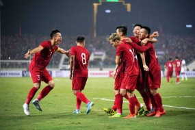 Dàn sao ĐT Việt Nam tăng giá phi mã sau Vòng loại World Cup, vẫn thua xa Thái Lan Dàn sao ĐT Việt Nam tăng giá phi mã sau Vòng loại World Cup, vẫn thua xa Thái Lan