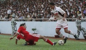 VIDEO: Hoàng Anh Gia Lai hủy diệt 'ông kẹ' Indonesia tại AFC Champions League VIDEO: Hoàng Anh Gia Lai hủy diệt 'ông kẹ' Indonesia tại AFC Champions League