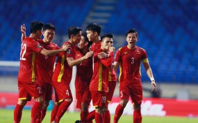 Bật mí hai tuyển thủ Việt Nam chạy nhiều sánh ngang cầu thủ ở EURO 2020 Bật mí hai tuyển thủ Việt Nam chạy nhiều sánh ngang cầu thủ ở EURO 2020