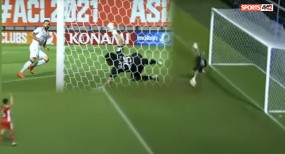 VIDEO: Pha cứu thua của thủ môn Viettel FC được khen là 'đẳng cấp thế giới' VIDEO: Pha cứu thua của thủ môn Viettel FC được khen là 'đẳng cấp thế giới'