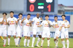 VPF chính thức lên tiếng về tương lai V-League 2021, HAGL còn nguyên cơ hội lên ngôi vô địch VPF chính thức lên tiếng về tương lai V-League 2021, HAGL còn nguyên cơ hội lên ngôi vô địch
