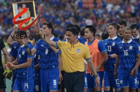 Theo chân Kiatisak, tuyển thủ Thái Lan 'ồ ạt' sang Việt Nam chinh chiến? Theo chân Kiatisak, tuyển thủ Thái Lan 'ồ ạt' sang Việt Nam chinh chiến?