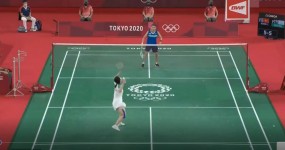 VIDEO: Những pha cầu xuất sắc của Thùy Linh trước tay vợt số 1 Thế giới VIDEO: Những pha cầu xuất sắc của Thùy Linh trước tay vợt số 1 Thế giới