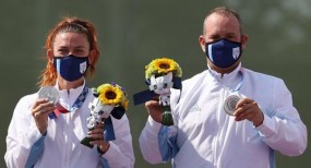 Quốc gia nhỏ bé mang 5 VĐV tới Olympic Tokyo nhưng giành tới 2 huy chương Quốc gia nhỏ bé mang 5 VĐV tới Olympic Tokyo nhưng giành tới 2 huy chương