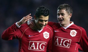 Man Utd lập kỷ lục Ngoại hạng Anh, HLV Solskjaer vẫn “cầu cứu” Ronaldo Man Utd lập kỷ lục Ngoại hạng Anh, HLV Solskjaer vẫn “cầu cứu” Ronaldo
