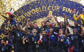 Chủ tịch UEFA: 'World Cup tổ chức 2 năm 1 lần thì không khác gì giết chết cầu thủ' Chủ tịch UEFA: 'World Cup tổ chức 2 năm 1 lần thì không khác gì giết chết cầu thủ'
