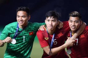 HLV Park bổ sung thêm 'siêu thủ môn' cho ĐT Việt Nam ở trận gặp Trung Quốc HLV Park bổ sung thêm 'siêu thủ môn' cho ĐT Việt Nam ở trận gặp Trung Quốc