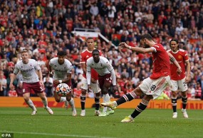 Bruno sút phạt đền thảm họa khiến MU thua cuộc, Chelsea bị Man City ngắt mạch bất bại Bruno sút phạt đền thảm họa khiến MU thua cuộc, Chelsea bị Man City ngắt mạch bất bại