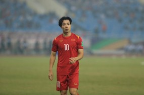 Công Phượng: 'Tuyển Việt Nam phải quên thất bại này' Công Phượng: 'Tuyển Việt Nam phải quên thất bại này'
