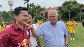 VIDEO: Những thông tin 'gây sốc' về cặp đấu HAGL vs Thanh Hóa VIDEO: Những thông tin 'gây sốc' về cặp đấu HAGL vs Thanh Hóa