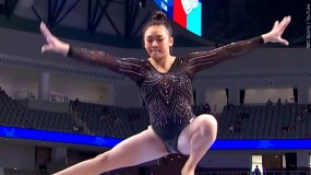 Đồng đội bỏ thi, VĐV người H'Mông bất ngờ giành HCV tại Olympic Tokyo 2020 Đồng đội bỏ thi, VĐV người H'Mông bất ngờ giành HCV tại Olympic Tokyo 2020