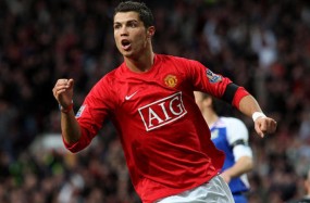 Cristiano Ronaldo chính thức hoàn tất thủ tục quan trọng, sẵn sàng trở về Manchester United Cristiano Ronaldo chính thức hoàn tất thủ tục quan trọng, sẵn sàng trở về Manchester United