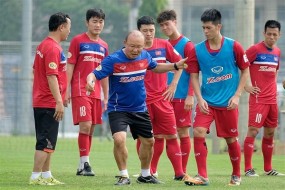 Thầy Park nhận tin 'không thể vui hơn' từ trò cưng trước trận đại chiến Trung Quốc Thầy Park nhận tin 'không thể vui hơn' từ trò cưng trước trận đại chiến Trung Quốc