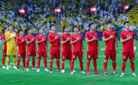 Chính thức bị loại khỏi top 100 sau hơn 1000 ngày, ĐT Việt Nam 'tiệm cận' Thái Lan trên BXH Chính thức bị loại khỏi top 100 sau hơn 1000 ngày, ĐT Việt Nam 'tiệm cận' Thái Lan trên BXH