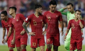 Vừa 'cán bẹp quân xanh', tuyển Indonesia đã bị 'giáng đòn mạnh' gây sốc trước thềm AFF Cup 2020 Vừa 'cán bẹp quân xanh', tuyển Indonesia đã bị 'giáng đòn mạnh' gây sốc trước thềm AFF Cup 2020