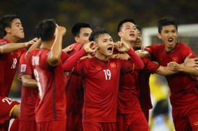 Lịch thi đấu bóng đá hôm nay (6/12): 'Chiến binh sao vàng' xuất trận tại AFF Cup 2020 Lịch thi đấu bóng đá hôm nay (6/12): 'Chiến binh sao vàng' xuất trận tại AFF Cup 2020