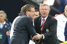 Tân HLV tạm quyền của Man Utd và ký ức đau đớn tại giải nghiệp dư ở Anh Tân HLV tạm quyền của Man Utd và ký ức đau đớn tại giải nghiệp dư ở Anh