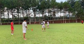 VIDEO: U19 HAGL và kỹ năng sút xa 1 chạm hay hơn cả Công Phượng, Tuấn Anh VIDEO: U19 HAGL và kỹ năng sút xa 1 chạm hay hơn cả Công Phượng, Tuấn Anh
