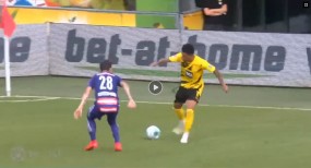 VIDEO: Sancho lập hat-trick kiến tạo trong trận thắng 11-2 của Dortmund VIDEO: Sancho lập hat-trick kiến tạo trong trận thắng 11-2 của Dortmund