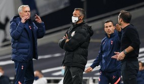 Bị Lampard chê 'lèm bèm', Mourinho lập tức lên tiếng dạy dỗ lại học trò cũ Bị Lampard chê 'lèm bèm', Mourinho lập tức lên tiếng dạy dỗ lại học trò cũ