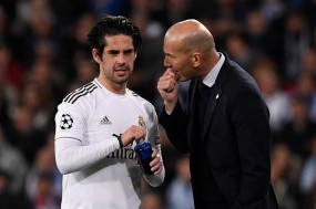Real Madrid xuất hiện 'Gareth Bale mới', chỉ trích Zidane ngay trên sóng truyền hình Real Madrid xuất hiện 'Gareth Bale mới', chỉ trích Zidane ngay trên sóng truyền hình