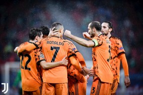 Đại thắng ở Champions League, HLV Pirlo vẫn không hài lòng vì cầu thủ Juventus quá tự cao Đại thắng ở Champions League, HLV Pirlo vẫn không hài lòng vì cầu thủ Juventus quá tự cao