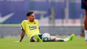 Barca không giữ, chưa ai hỏi mua, Messi đối diện với nguy cơ thất nghiệp Barca không giữ, chưa ai hỏi mua, Messi đối diện với nguy cơ thất nghiệp