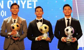 Văn Quyết đã bỏ xa bộ đôi trung vệ Viettel như thế nào về số phiếu bầu QBV Việt Nam 2020? Văn Quyết đã bỏ xa bộ đôi trung vệ Viettel như thế nào về số phiếu bầu QBV Việt Nam 2020?