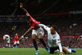 Nhận định bóng đá Liverpool vs Man Utd 17/1: Diễn biến khó lường Nhận định bóng đá Liverpool vs Man Utd 17/1: Diễn biến khó lường