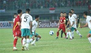 Báo Indonesia: 'U19 Việt Nam thi đấu kém cỏi, có tìn câu giờ để thủ hoà trước đội chủ nhà'