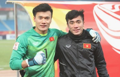 Đại gia V-League đón tân binh thứ 10 là sao trẻ từng cùng U19 Việt Nam dự World Cup