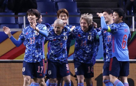 Áp đảo hoàn toàn Trung Quốc, Nhật Bản tiếp tục giữ vững ngôi nhì bảng B vòng loại World Cup 2022