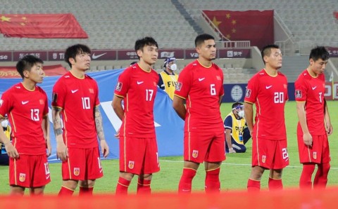 ĐT Trung Quốc loại hết dàn sao nhập tịch và trụ cột, lập tức triệu tập 10 cầu thủ trẻ lên 'thay máu đội hình'
