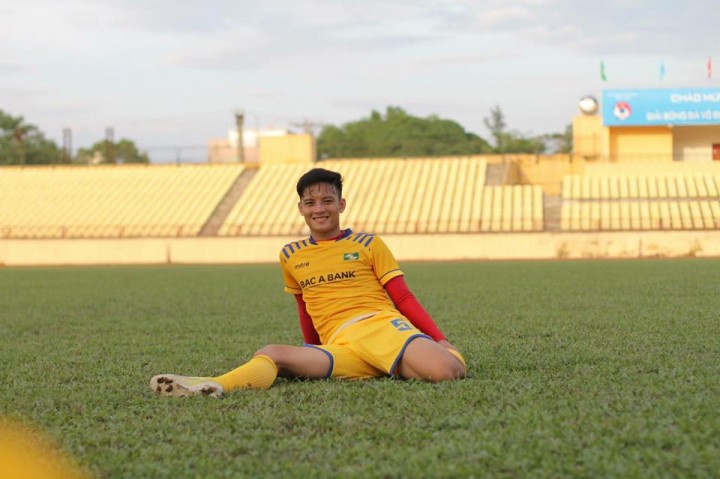 hoang van khanh, slna, park hang seo vietnam team